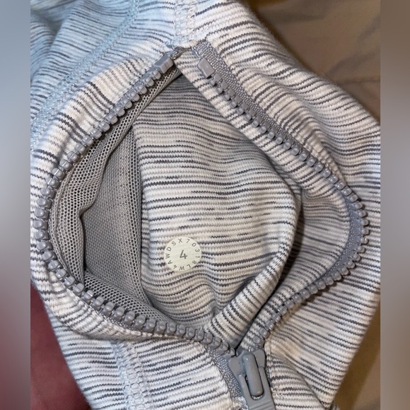 Lululemon define jacket - Picture 3 of 4